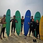 Lisbon Surf Bed and Breakfast