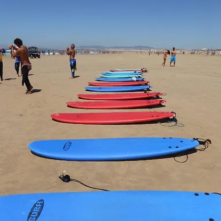 Lisbon Surf *