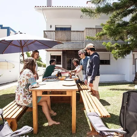 Lisbon Surf * كوستا دا كاباريكا