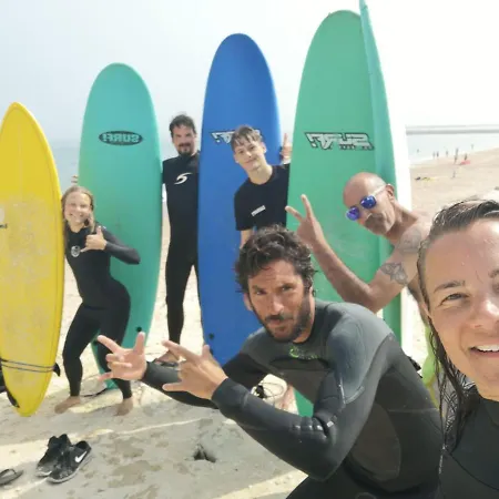 فندق مبيت وإفطار Lisbon Surf كوستا دا كاباريكا