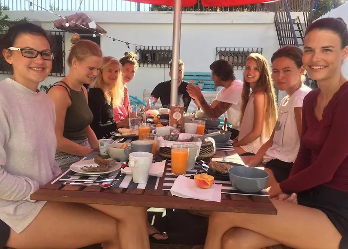 Bed and Breakfast Lisbon Surf *